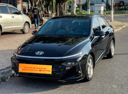 Tại Dcar Auto có các dòng phim cách nhiệt ô tô chính hãng NTECH,Ceramax,Ceramic Hàn Quốc,Phim 3M Crystaline của Mỹ.